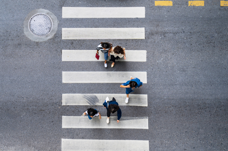 do-pedestrians-have-the-right-of-way-in-illinois